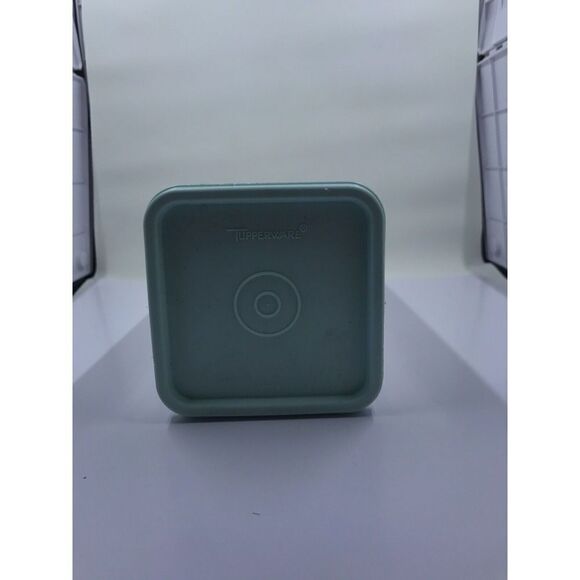 Tupperware Velveeta Cheese Butter Cracker Keeper w/Tray & Lid 1697-1 Blue Vintag - Picture 7 of 13